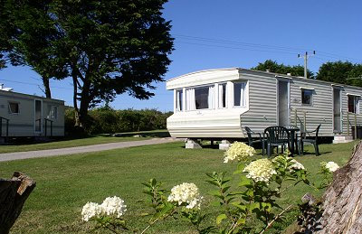 hOLIDAY cARAVANS