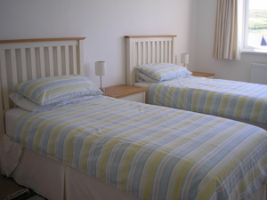Self Catering Holiday Cottage Holywell Bay Cornwal