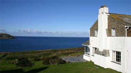 Sandpipers Holiday Cottage in Trebetherick, Daymer bay - sleeps 10 people