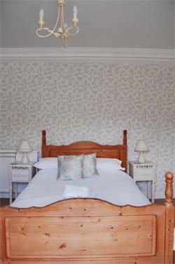 Spring Gardens Bed and Breakfast  Accommodation in Wadebridge