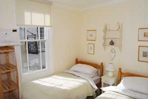 Stanley House - Twin Bedroom