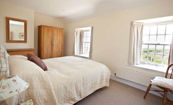Self-catering holidays in west cornwall - A traditional family owned estate in West Cornwall with an excellent range of beautifully presented, renovated cottages, set in peaceful locations, close to the sea.