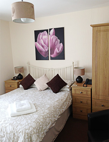 Bed and Breakfast in Helston Cornwall