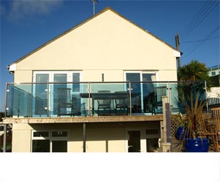 Surfs Edge Holiday Accommodation