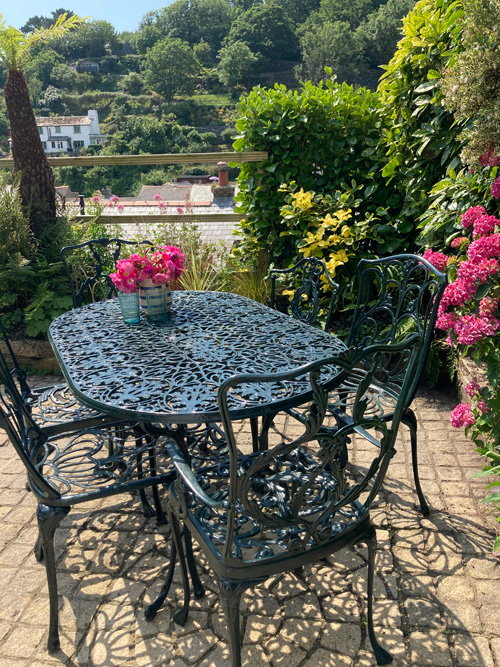 Balcony with Sea Views over Polperro - Teak Cottage 