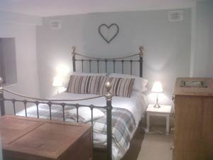 Self Catering  Holiday Accommodation Holywell Bay, Newquay Cornwall