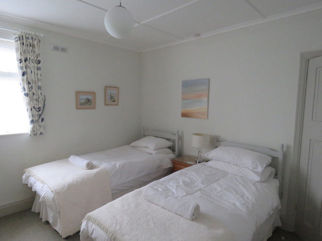 twin bedroom at Tredenham