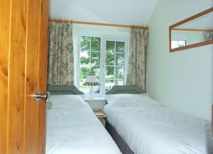 Self catering holiday accommodation in Gorran Haven - Tregarton Cottage