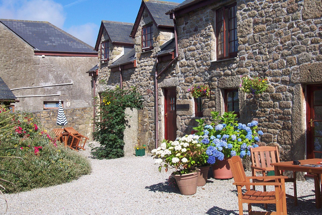 Tregathenan House and Holiday Cottages on The Lizard Peninsula Helston