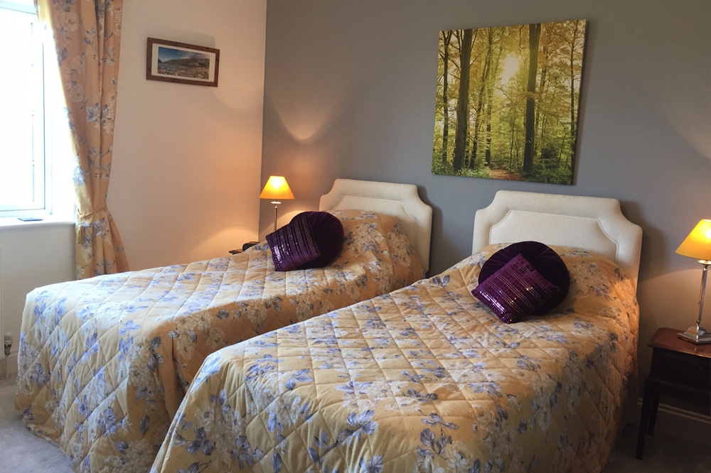 twin room B&B stays in Rock near Port Isaac