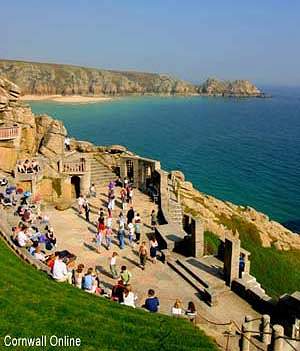 WALKING IN CORNWALL - Minack