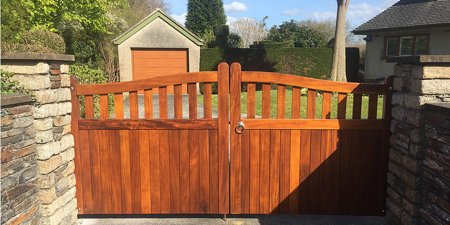 Wooden Gates Cornwall Wooden Driveway Gates @ Westcountry Wood Launceston