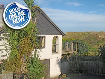 Self Catering Holiday Accommodation in  Holywell Bay