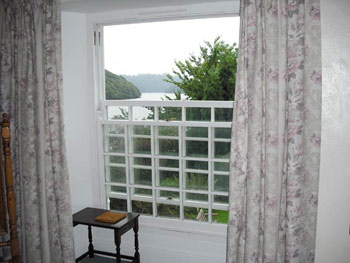 Bed and Breakfast Holiday Accommodation in  Truro Cornwall