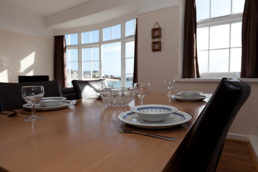 Dining table by the bay window