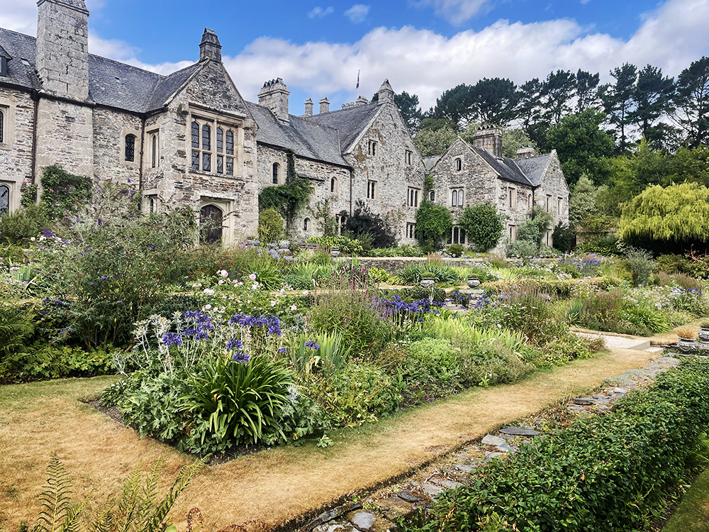 Cotehele gardens