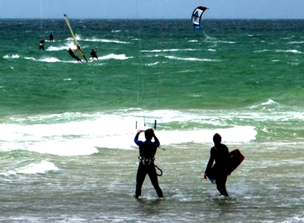 Kitesurfing in Cornwall