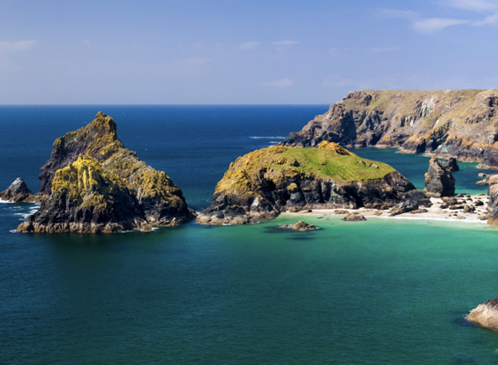 Kynance Cove and its serpentine rock stacks, The Lizard, Cornwall