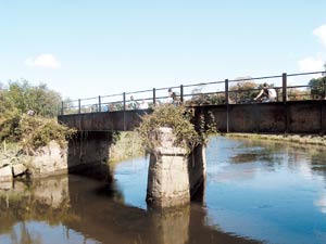 Bridge Bike Hire Wadebridge shop by the Camel Trail bridge - Cornwall family cycling attraction