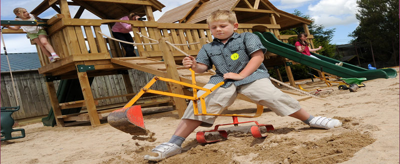 Trethorne Leisure Park Launceston Cornwall family activities - allweather attraction  outdoor and indoor fun - Cornwall family attraction