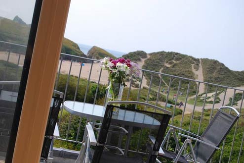Balcony overlooking the dunes