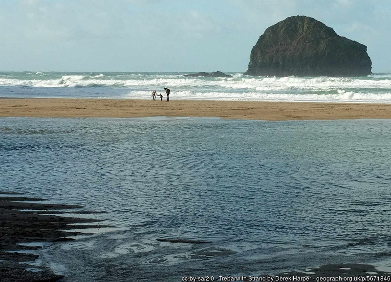 Gull Rock at Trebarwith Strand