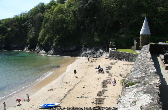 Readymoney Cove in Fowey