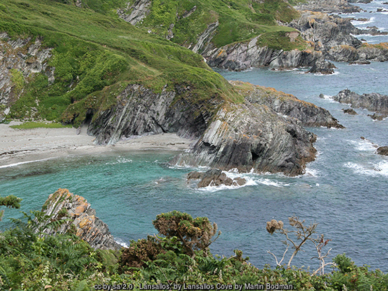 Lansallos Cove from the coastal path, Cornwall