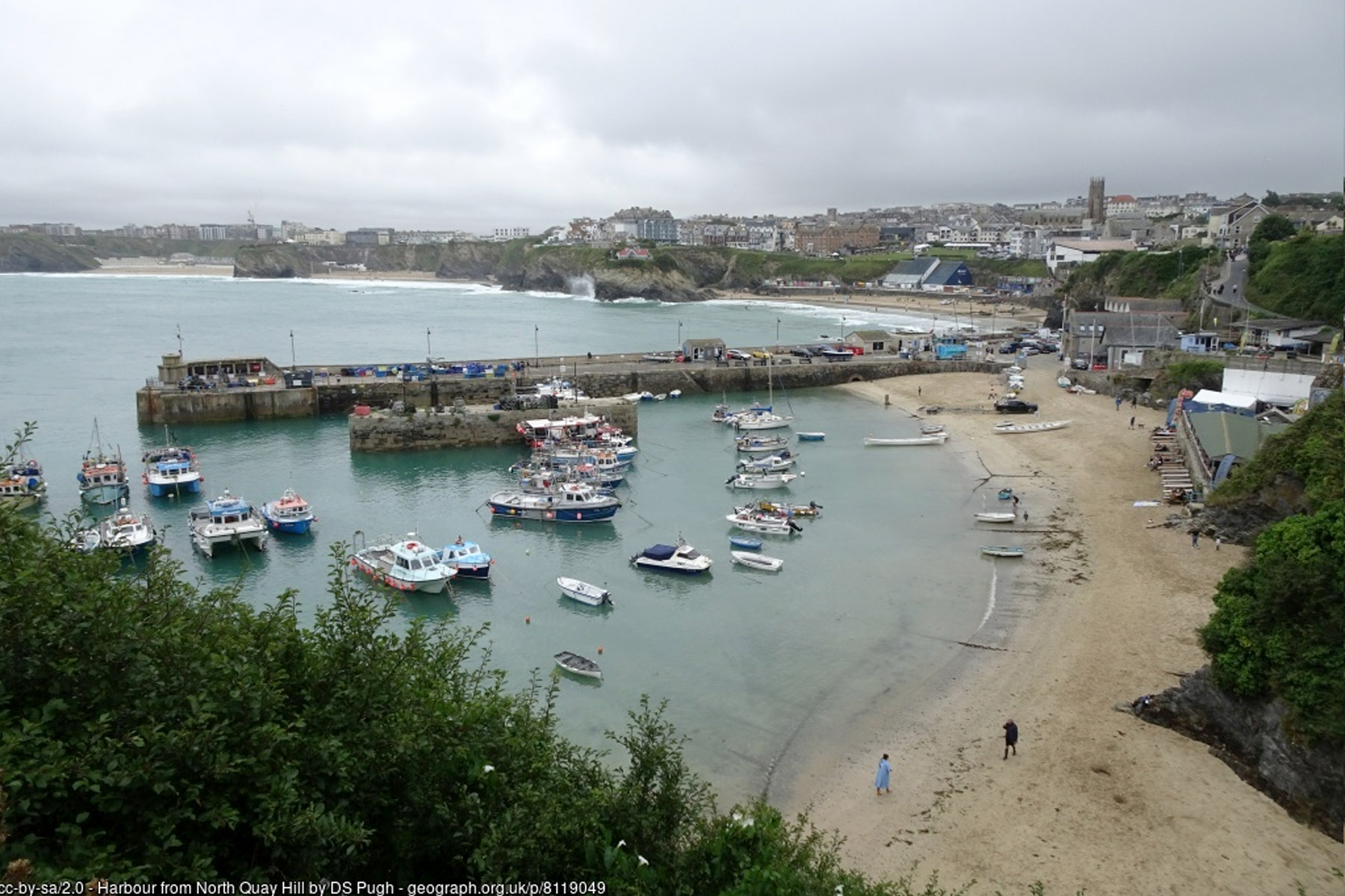 Harbour Beach Newquay Cornwall sheltered sands - Cornwall family beaches