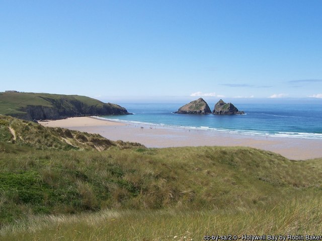 Holywell Bay Beach from the coastal path - Cornwall surf holidays