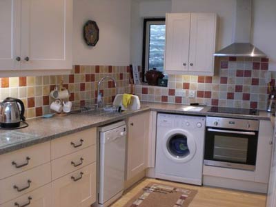 Admiral Cottage kitchen