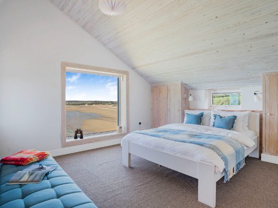 Edge O' Cliff main bedroom with sea view
