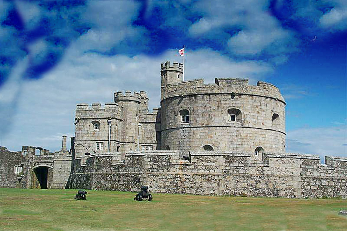 Pendennis Castle Falmouth Tudor coastal fortress headland - Cornwall family attraction