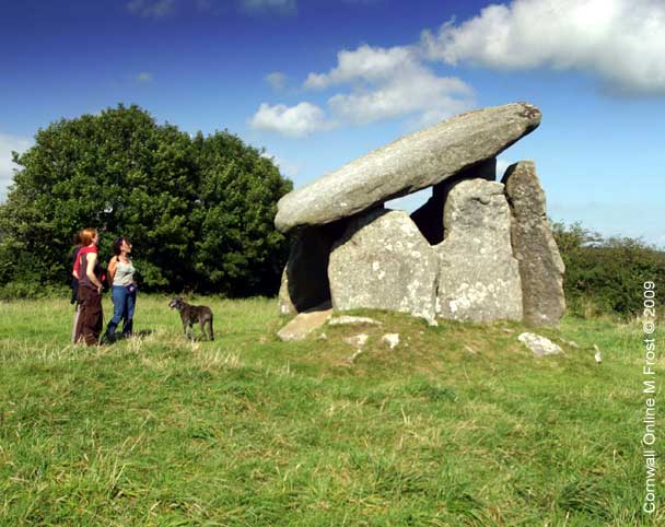 Trethevy Quoit St Cleer Cornwall standing stones capstone angle - Cornwall heritage day out