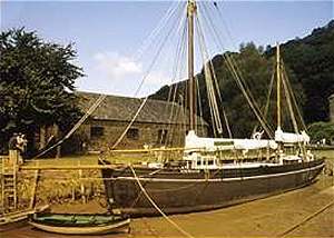 The Tamar barge Shamrock at Cotehele Quay