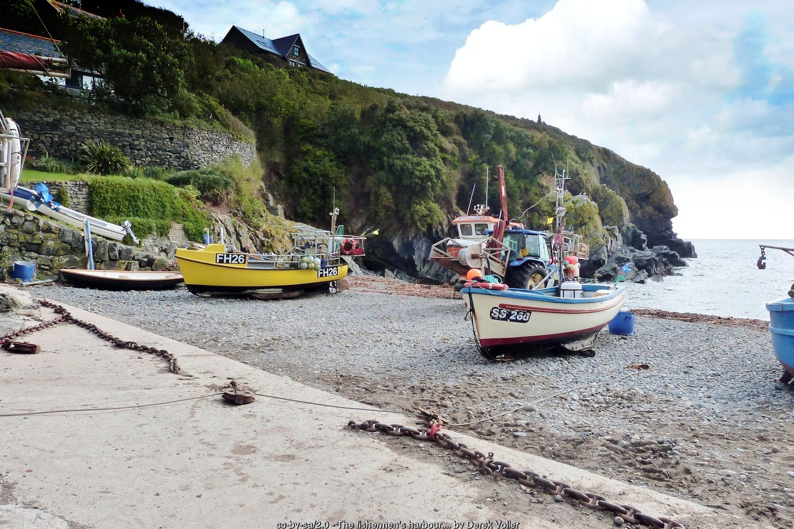 Fishing boats at Cadgwith Cove